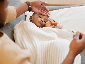 Enfermedad mano-pie-boca (HFMD): síntomas, contagio y tratamiento en niños Enfermedad mano-pie-boca (HFMD): síntomas, contagio y tratamiento en niños