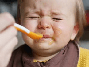 ¡Mi bebé no quiere comer! Causas y estrategias para fomentar buenos hábitos alimenticios
