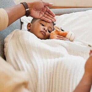 Enfermedad mano-pie-boca (HFMD): síntomas, contagio y tratamiento en niños Enfermedad mano-pie-boca (HFMD): síntomas, contagio y tratamiento en niños