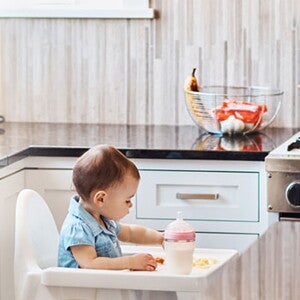 Saca la trona del bebé y…¡Comida familiar!