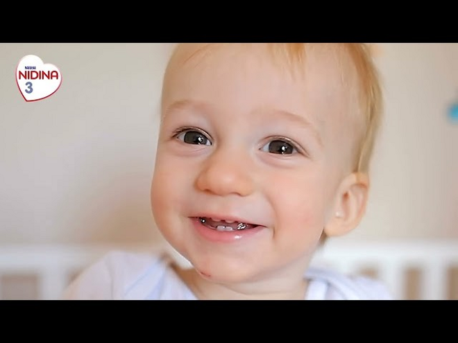 ¿Sabías que NIDINA 3 tiene muuucho más hierro y vitamina D que la leche de vaca?