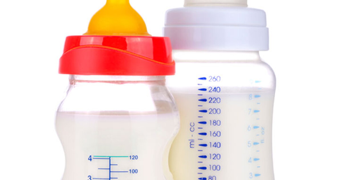 Biberones para recién nacidos: cómo elegirlos Nestlé Bebé