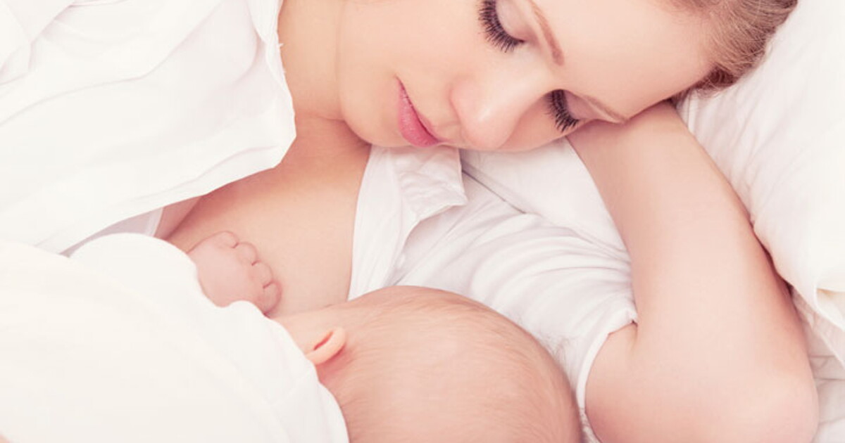Beneficios de tener un cojín de lactancia para dar el pecho al bebé