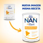 Graphic ad showing old and new infant formula cans with arrow and Spanish slogan